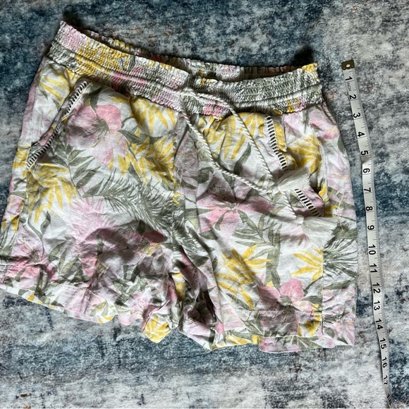 Briggs Linen BlendShorts - Picture 3 of 5